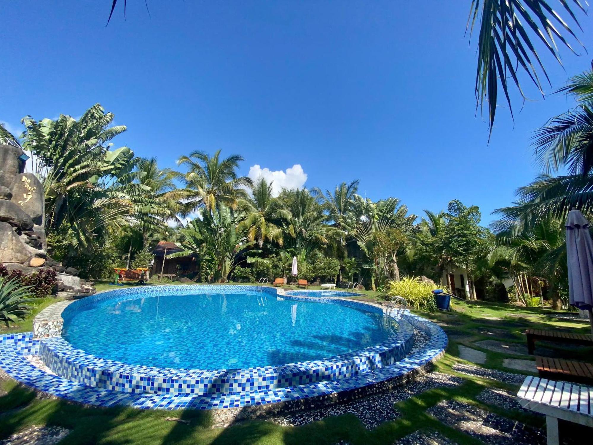 Y Nghia Bungalow Ong Lang Фукуок Екстер'єр фото