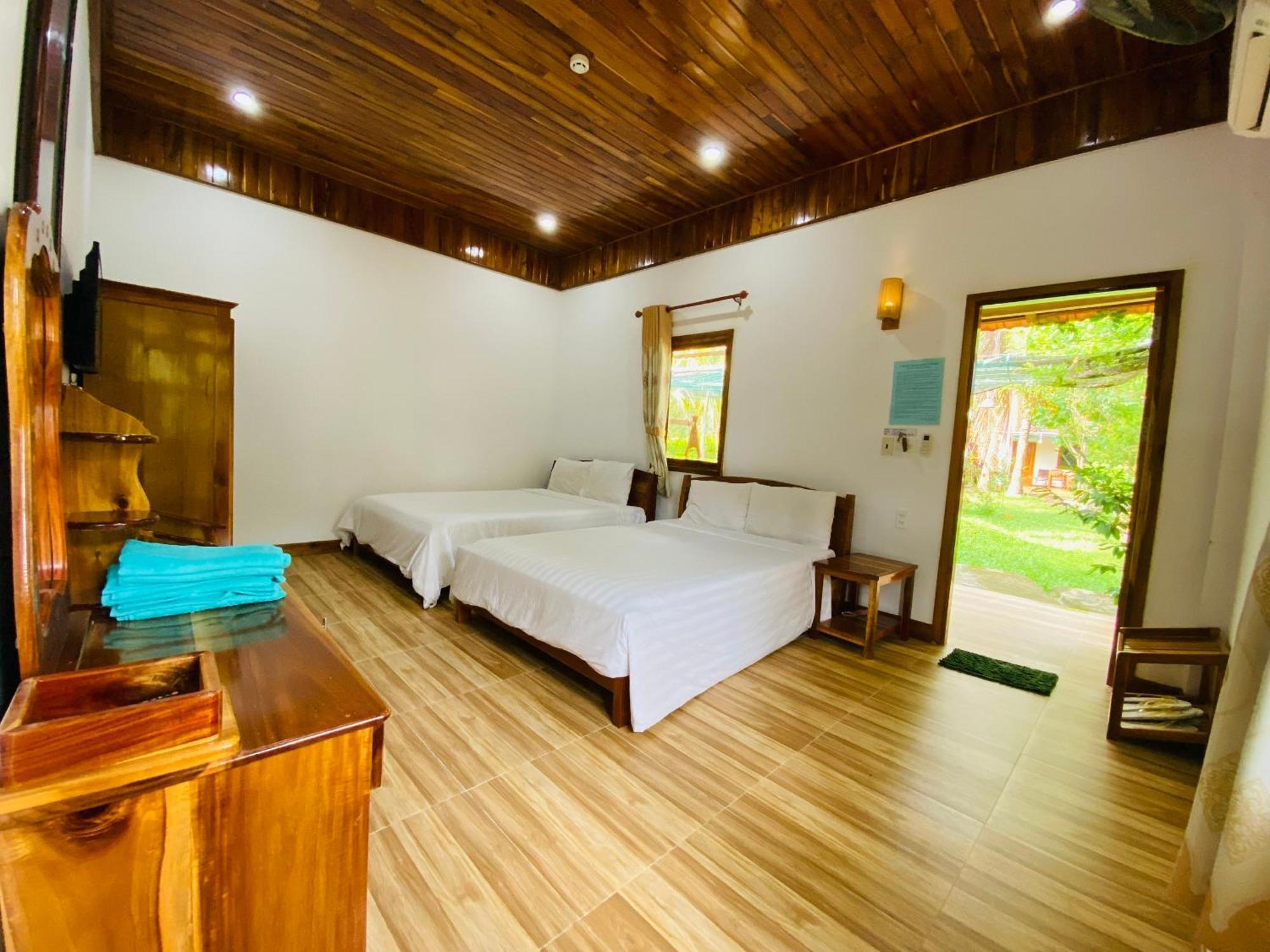 Y Nghia Bungalow Ong Lang Фукуок Екстер'єр фото
